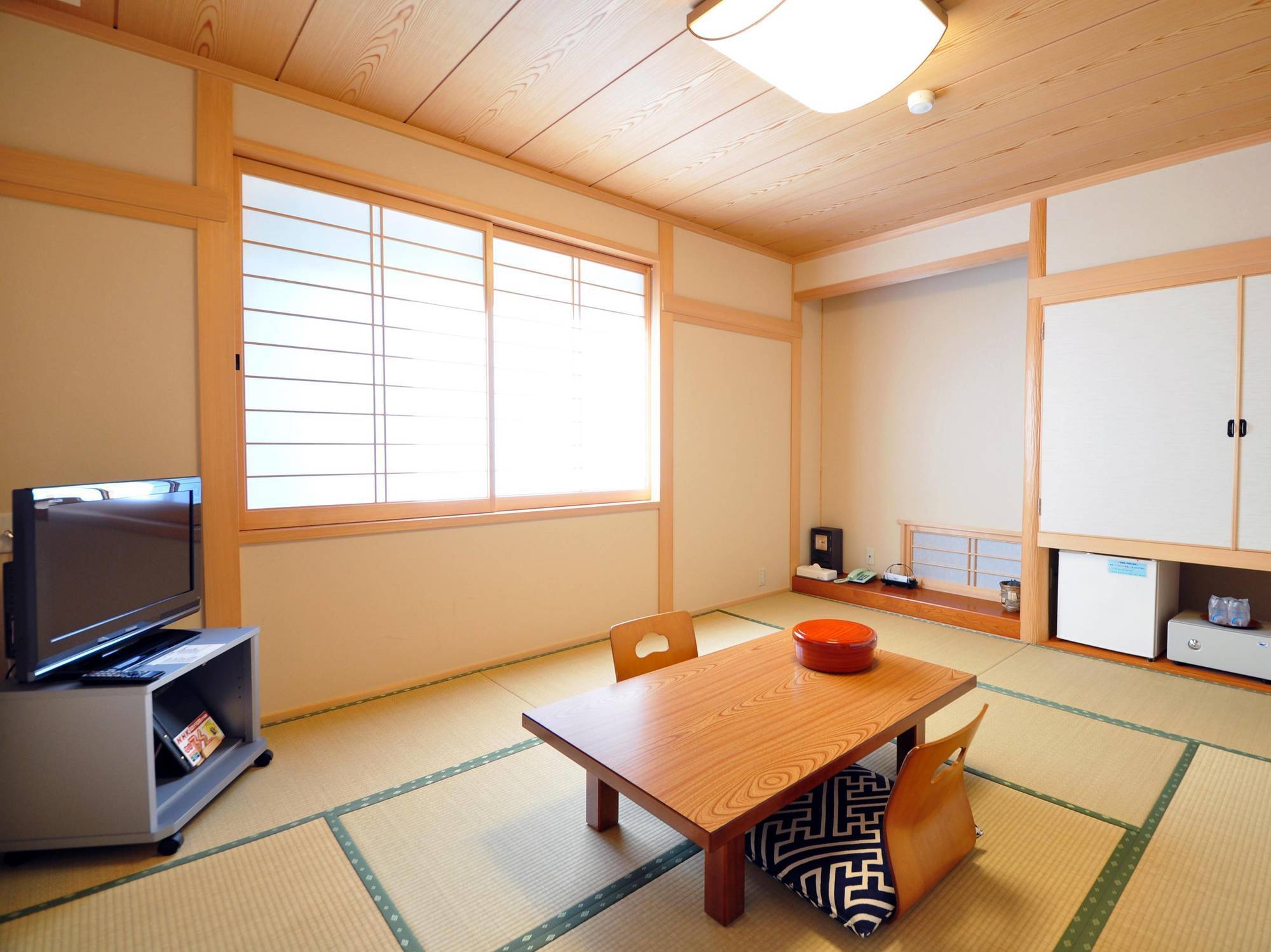 Hotel Obokekyo Mannaka Miyoshi  Exterior foto